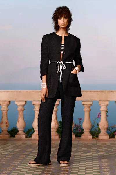 Look 1
